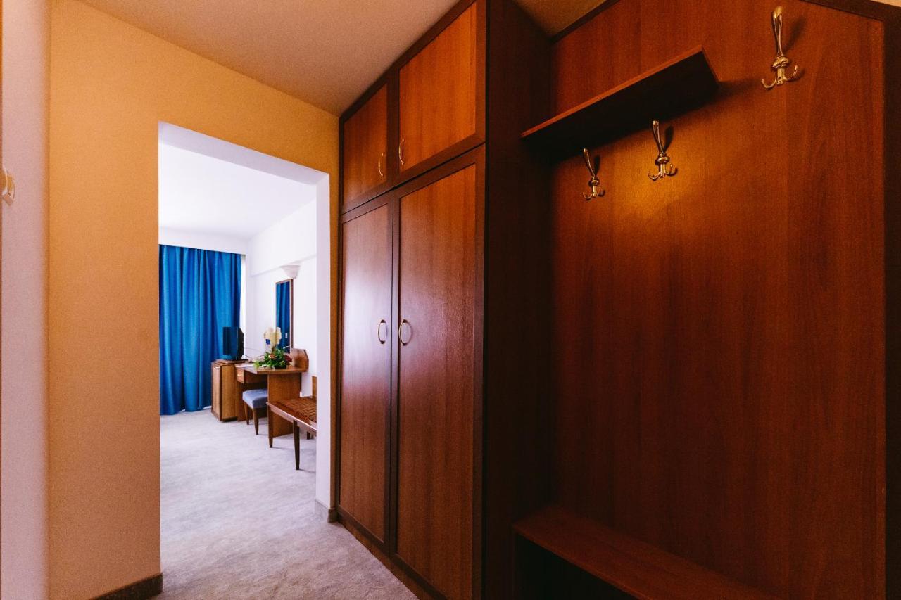 Hotel Condor Mamaia Luaran gambar
