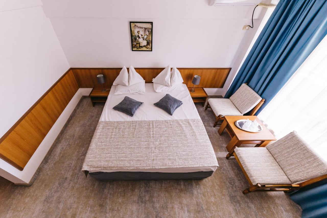 Hotel Condor Mamaia Luaran gambar