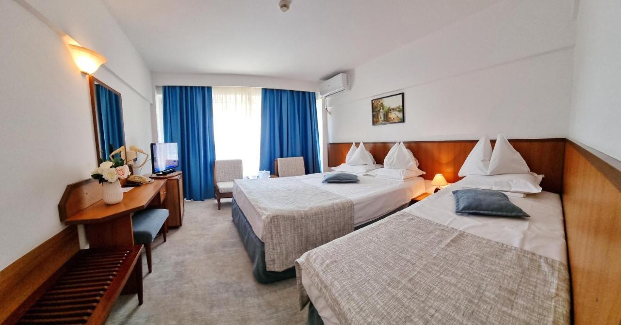 Hotel Condor Mamaia Luaran gambar