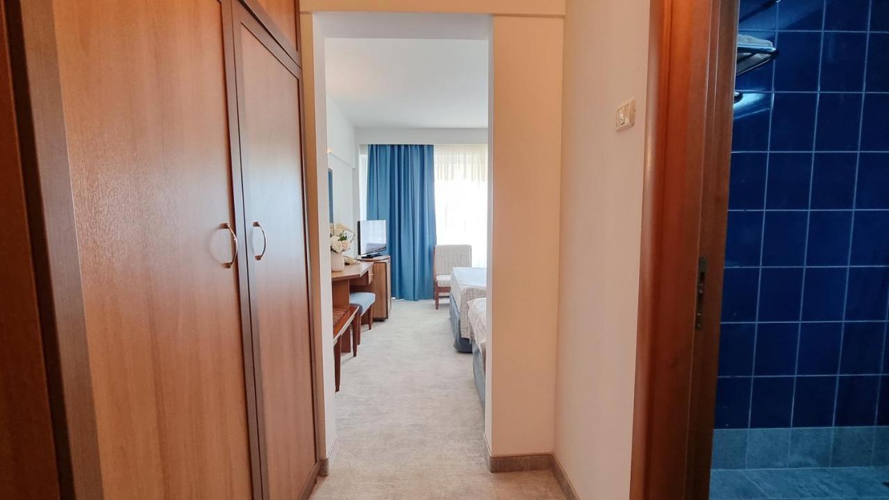 Hotel Condor Mamaia Luaran gambar