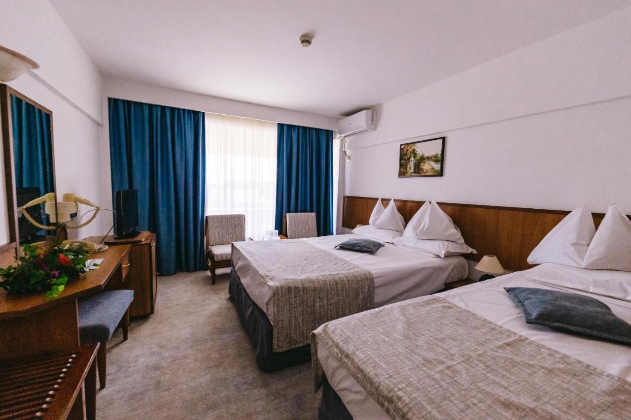 Hotel Condor Mamaia Luaran gambar