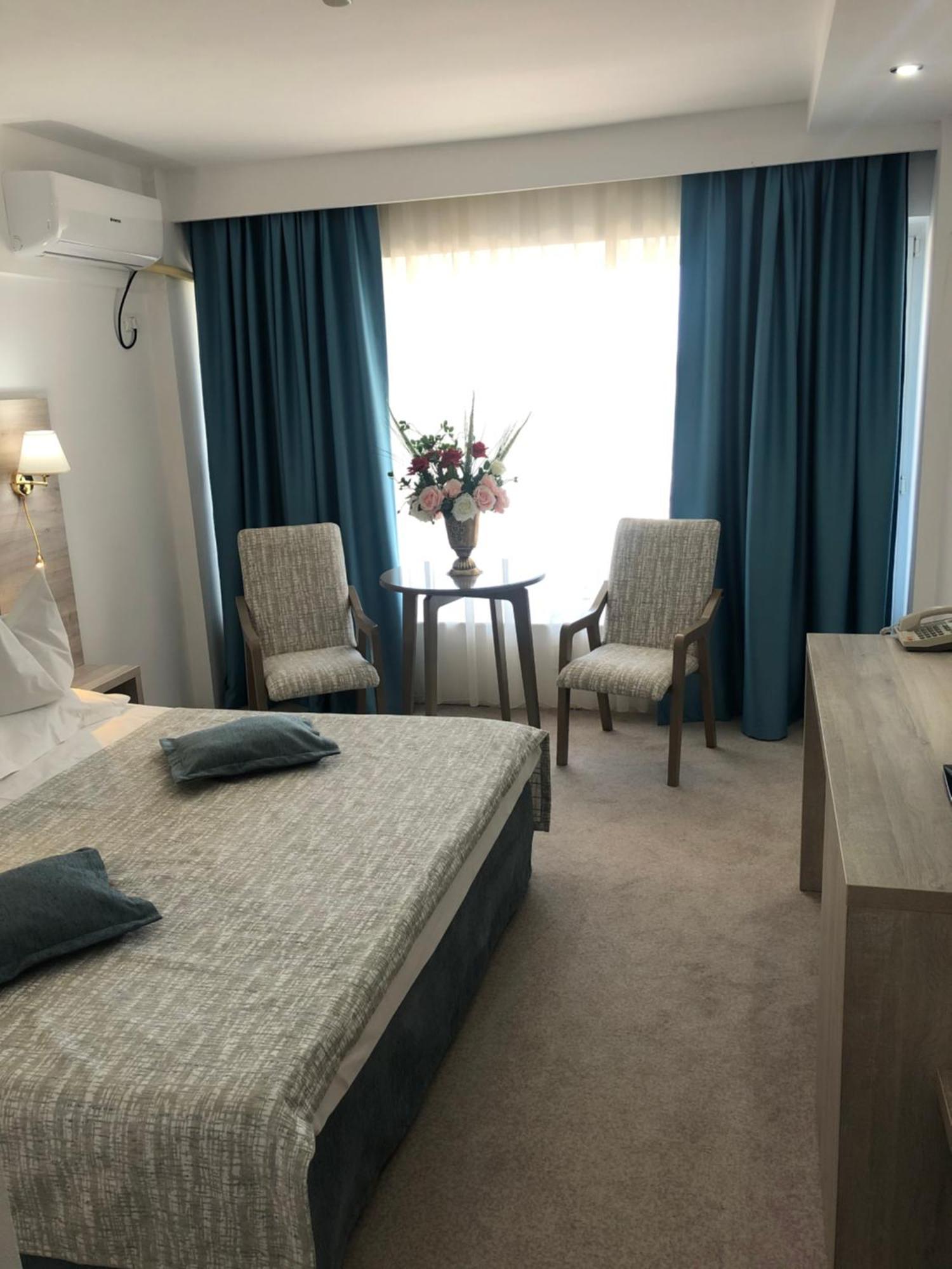 Hotel Condor Mamaia Luaran gambar
