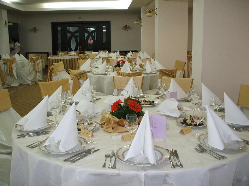 Hotel Condor Mamaia Luaran gambar